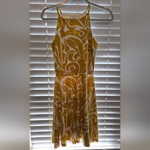 Bar III - Retro Vibes ✨️ Yellow and White High-Neck Swirl Midi Dress